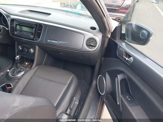 3VWJP7AT3EM614978 Volkswagen Beetle 2.5l