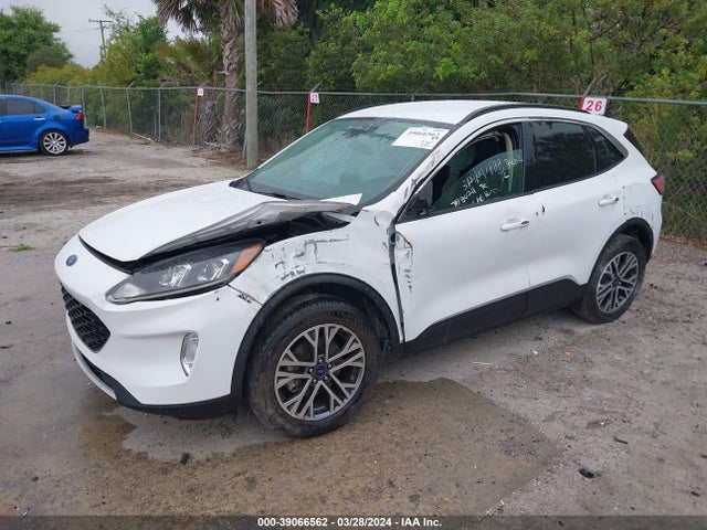Ford ESCAPE SEL 2020 1FMCU0H68LUA47876 Image 2