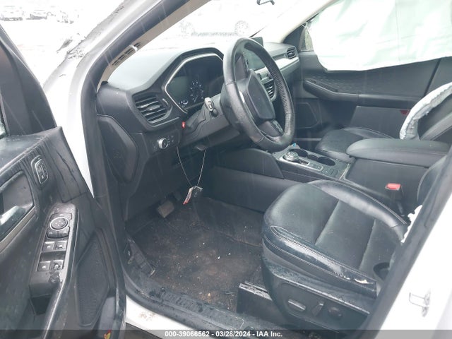 Ford ESCAPE SEL 2020 1FMCU0H68LUA47876 Image 5
