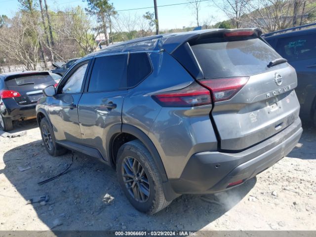 5N1AT3AA6MC711304 Nissan Rogue S Fwd
