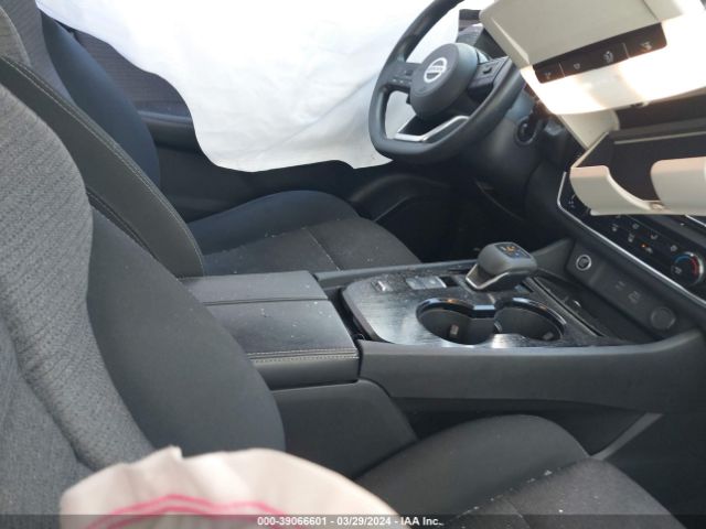 5N1AT3AA6MC711304 Nissan Rogue S Fwd