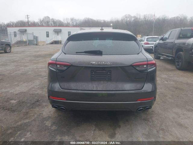 ZN661XUA2MX359655 Maserati Levante