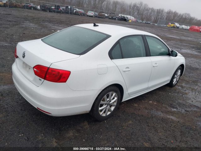 3VWD17AJ1EM442639 Volkswagen Jetta 1.8t Se
