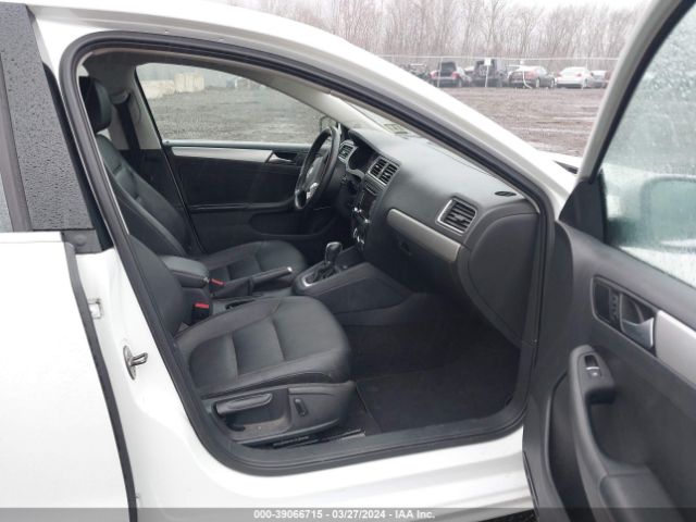 3VWD17AJ1EM442639 Volkswagen Jetta 1.8t Se