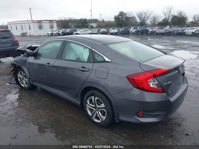 Honda Civic Lx 2018 2HGFC2F51JH550662 Image 3