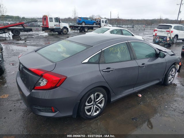 Honda Civic Lx 2018 2HGFC2F51JH550662 Image 4