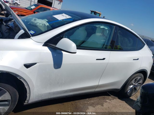 5YJYGDEE7MF105264 Tesla Model Y Long Range Dual Motor All-wheel Drive