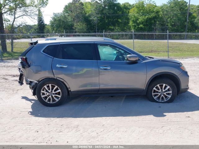 5N1AT2MT8LC767914 Nissan Rogue Sv Fwd