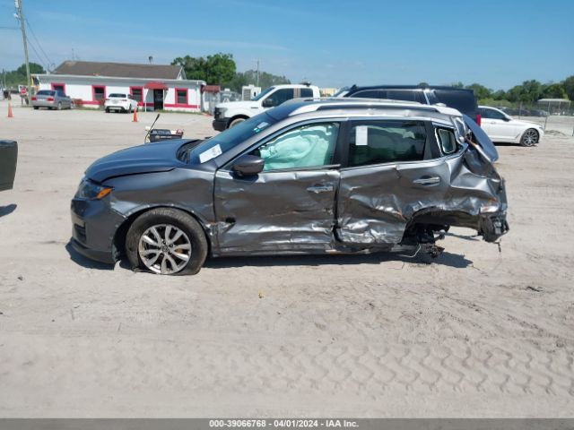 5N1AT2MT8LC767914 Nissan Rogue Sv Fwd