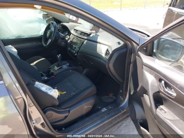 5N1AT2MT8LC767914 Nissan Rogue Sv Fwd