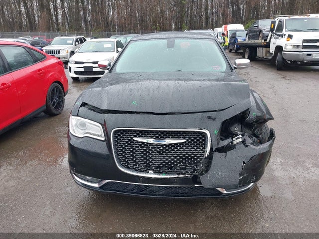 Chrysler 300c Awd 2016 2C3CCAKG0GH142489 Image 12