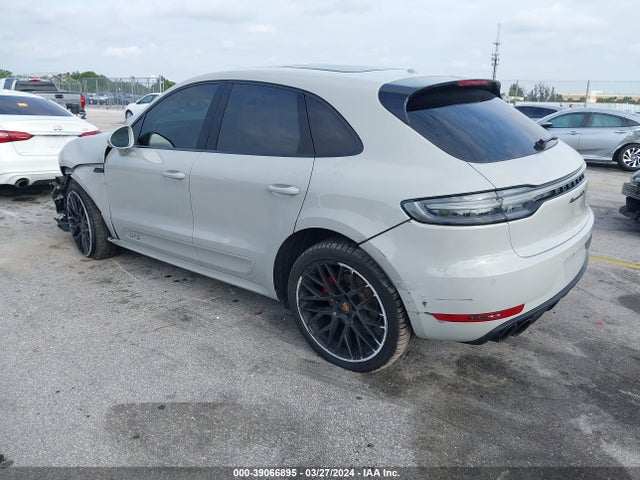 2020 PORSCHE MACAN WP1AG2A56LLB55224 Photo 2