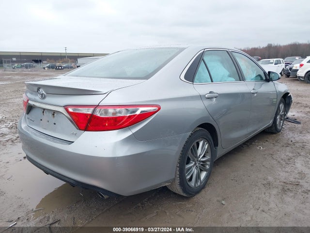 Toyota CAMRY SE 2015 4T1BF1FK9FU926528 Image 4