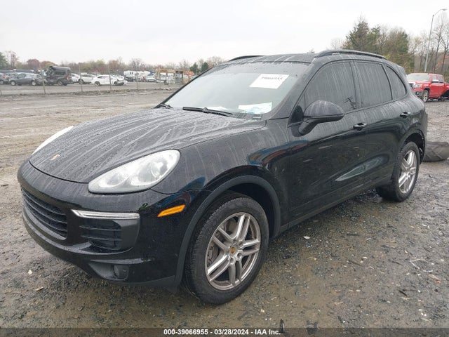2016 PORSCHE CAYENNE WP1AA2A20GKA14135 Photo 1