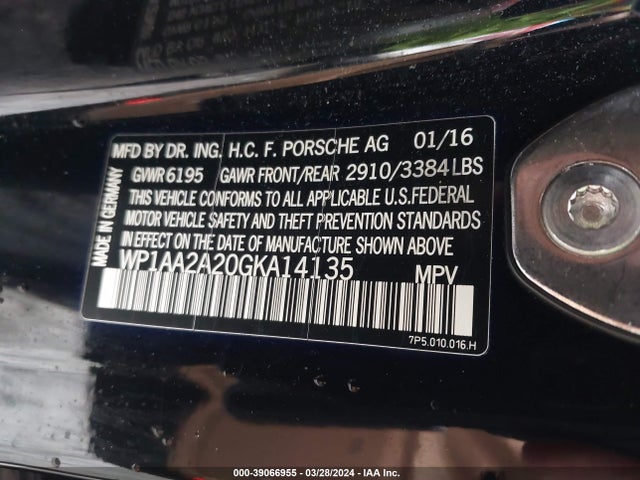 2016 PORSCHE CAYENNE WP1AA2A20GKA14135 Photo 8