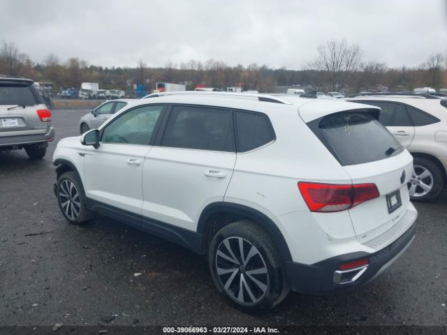 3VVEX7B24PM324182 Volkswagen Taos 1.5t Se