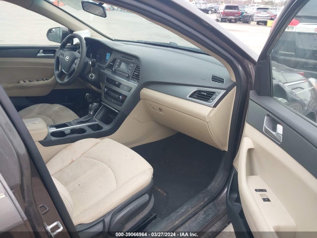 Hyundai SONATA SE 2015 5NPE24AF9FH090304 Image 5