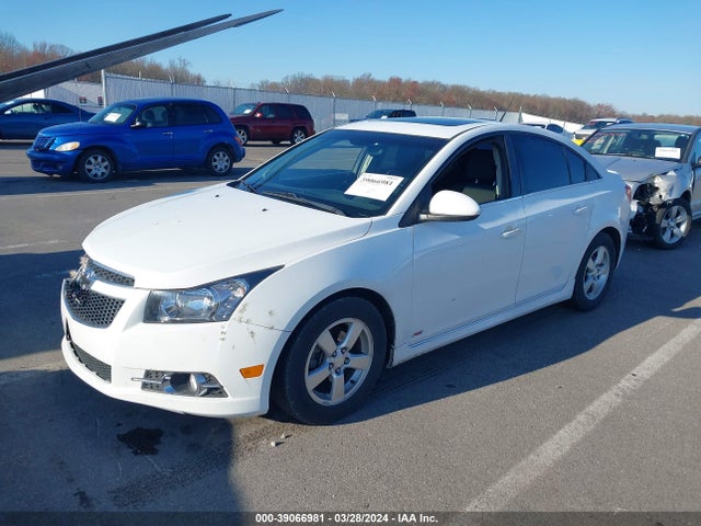 Chevrolet Cruze 1lt Auto 2014 1G1PC5SB4E7377603 Image 2