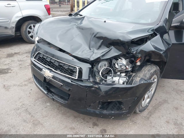 Chevrolet Sonic Ls Auto 2014 1G1JA5SH7E4153193 Image 6