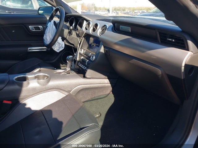 Ford Mustang Ecoboost Premium Fastback 2023 1FA6P8TH4P5110056 Image 5