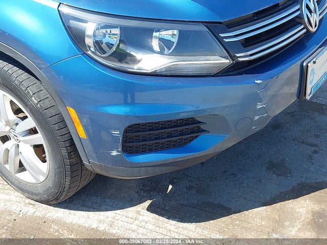 WVGAV7AX2HK039856 Volkswagen Tiguan 2.0t/2.0t S