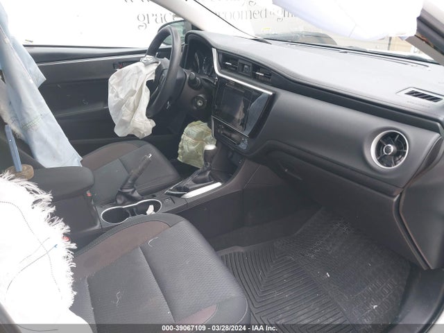 Toyota COROLLA LE 2019 2T1BURHE4KC146038 Image 5
