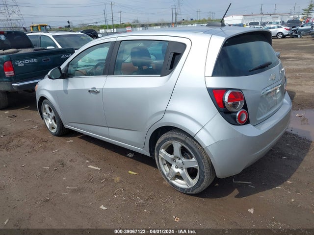 Chevrolet Sonic Ltz Auto 2015 1G1JE6SB8F4144123 Image 3