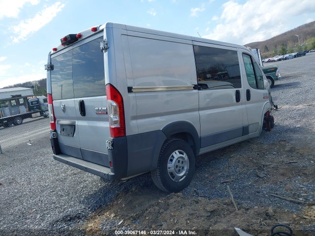 3C6TRVNG6JE100433 RAM Promaster 1500 Low Roof 118 Wb