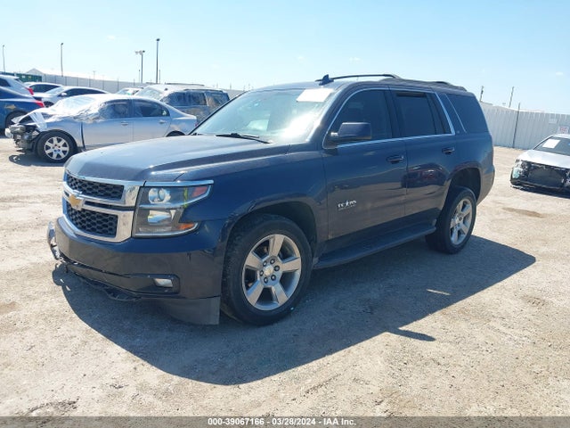 Chevrolet Tahoe Lt 2017 1GNSCBKC1HR391886 Image 2