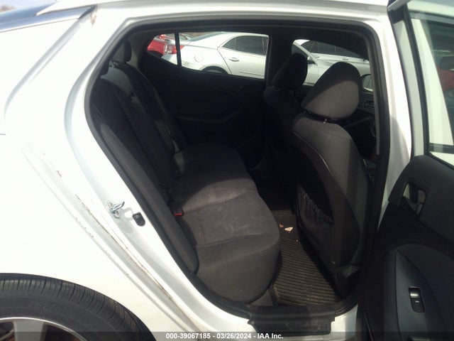 KIA Optima Lx 2015 5XXGM4A71FG376753 Image 8