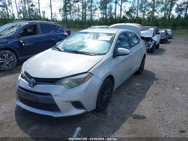 Toyota COROLLA LE 2015 2T1BURHE6FC336302 Image 2