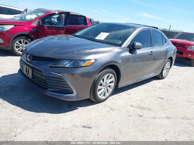 Toyota CAMRY LE 2023 4T1C11AK2PU134684 Image 2