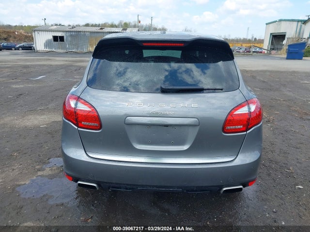 Porsche Cayenne 2014 WP1AA2A22ELA95940 Image 16