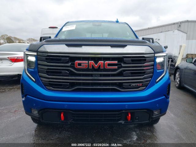 1GTUUEE85PZ293644 GMC Sierra 1500 4wd  Short Box At4