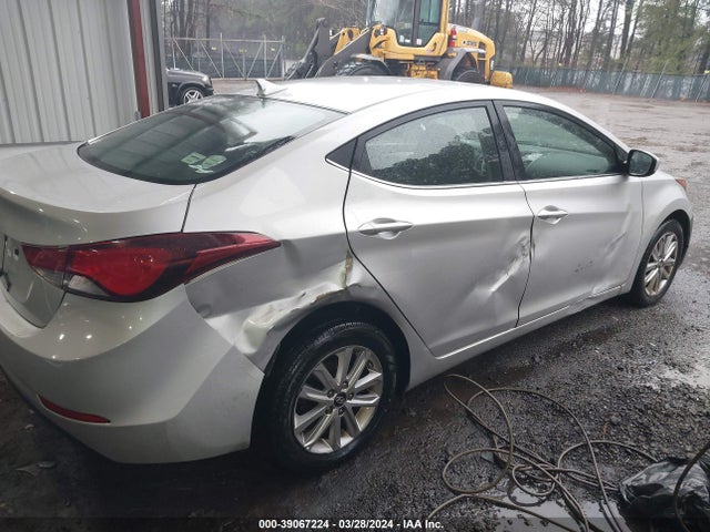 Hyundai ELANTRA SE 2015 5NPDH4AE9FH600359 Image 6