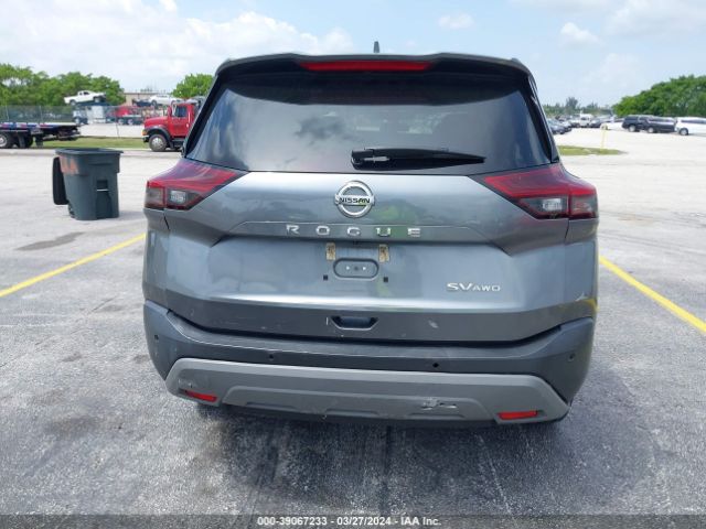 5N1AT3BB4MC689830 Nissan Rogue Sv Intelligent Awd