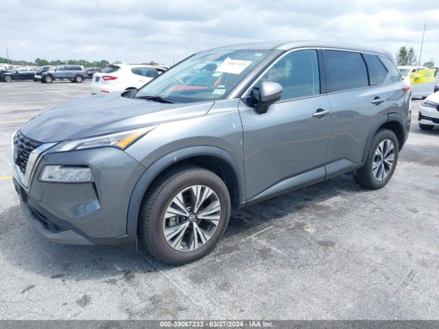 5N1AT3BB4MC689830 Nissan Rogue Sv Intelligent Awd