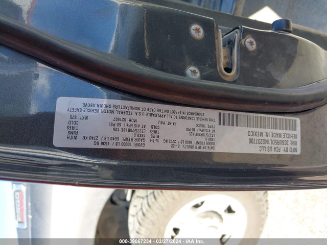 3C6UR5DL1NG237700 RAM 2500