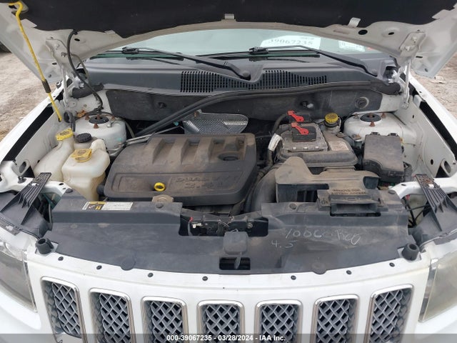Jeep Compass Latitude 2015 1C4NJDEB3FD207598 Image 10