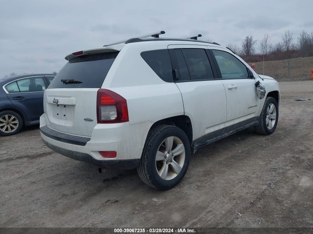 Jeep Compass Latitude 2015 1C4NJDEB3FD207598 Image 4