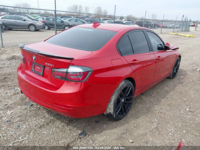 WBA3B1G57FNT63614 BMW 320i