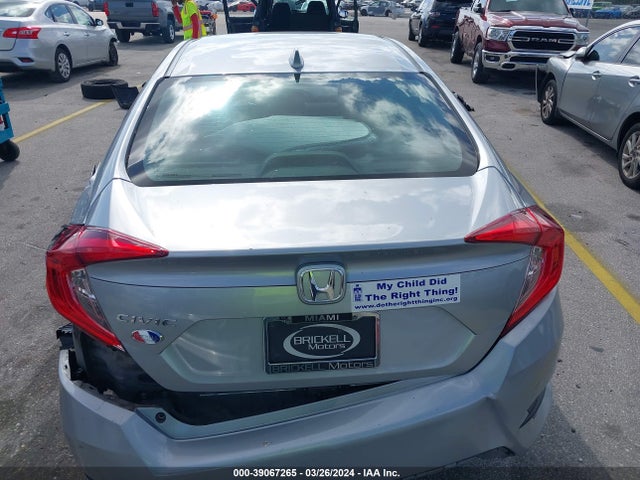 Honda CIVIC EX 2018 2HGFC2F77JH589628 Image 16