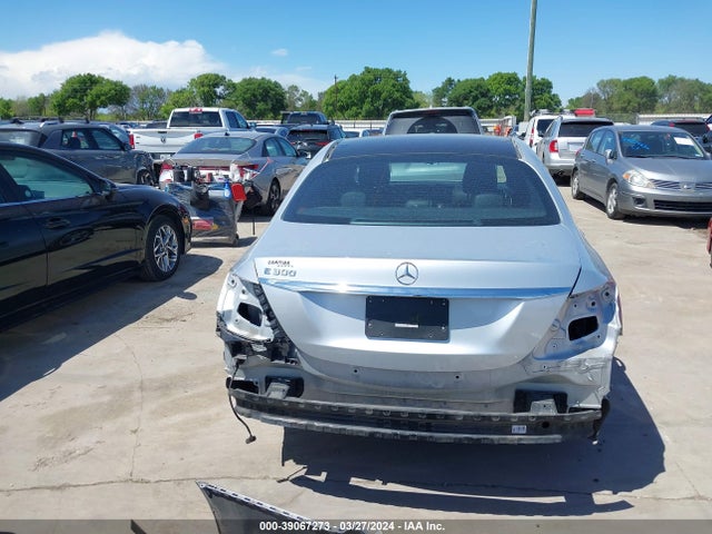 39067273 :رقم المزاد ، WDDZF4JB7HA204027 vin ، 2017 Mercedes-benz E 300 مزاد بيع