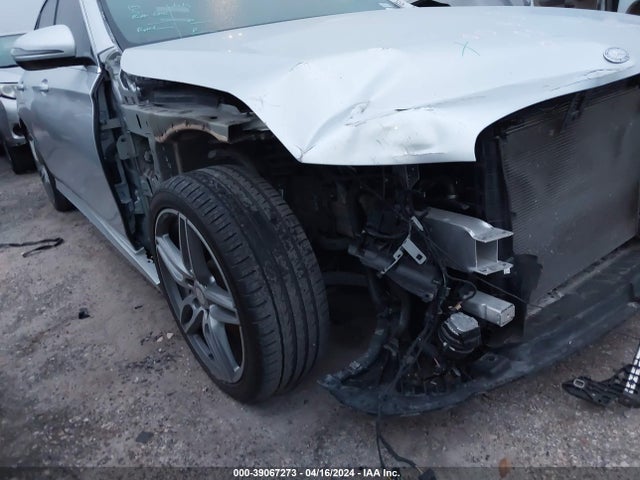 39067273 :رقم المزاد ، WDDZF4JB7HA204027 vin ، 2017 Mercedes-benz E 300 مزاد بيع