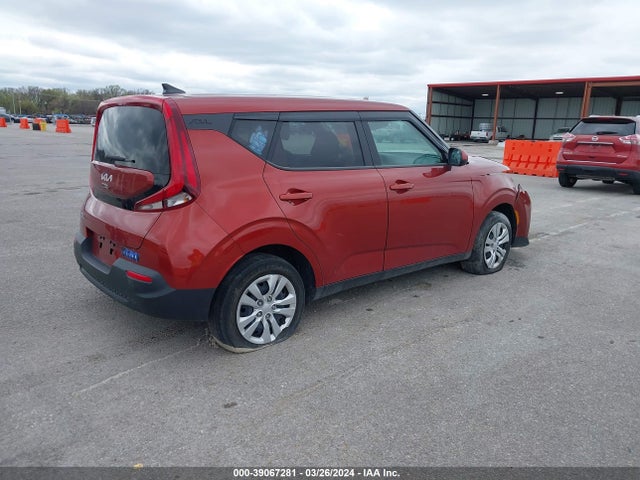 KIA SOUL LX 2022 KNDJ23AU3N7821836 Image 4