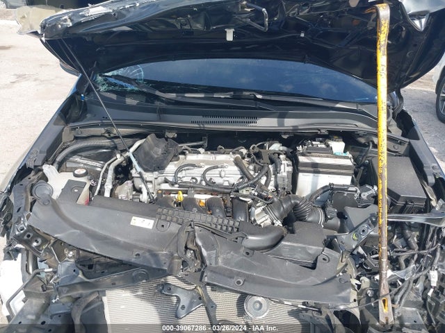 Toyota COROLLA LE 2021 5YFEPMAE0MP258226 Image 10