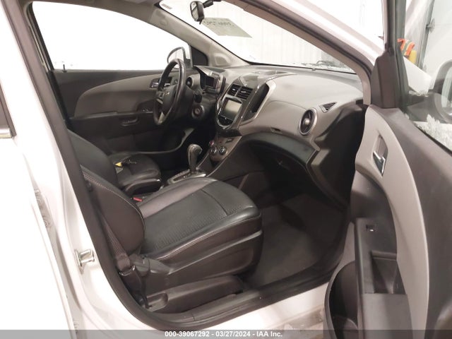 Chevrolet Sonic Ltz Auto 2016 1G1JE5SB7G4154170 Image 5