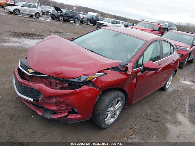 Chevrolet Cruze Lt Auto 2018 3G1BE6SMXJS590417 Image 2