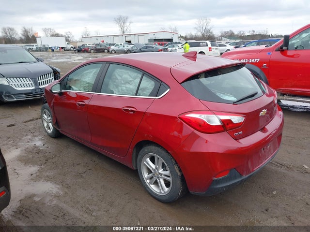 Chevrolet Cruze Lt Auto 2018 3G1BE6SMXJS590417 Image 3