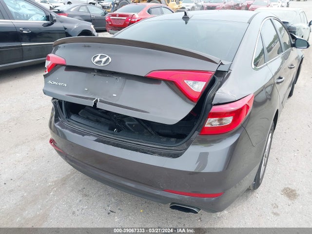 Hyundai SONATA SE 2016 5NPE24AF6GH347310 Image 14